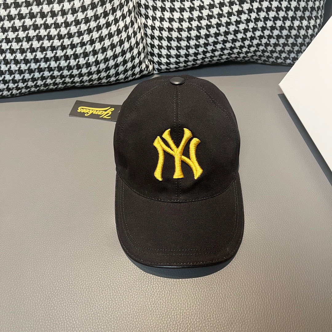 NO:198160,Batch of hot products NY (New York) baseball cap, the latest counter model, NY embroidery, simple and atmospheric!  1:1 mold customization, original breathable canvas   top layer of cowhide, the details are perfect, original quality, exclusive physical shot, suitable for men and women. With box cloth bags, 3 colors in the counter!  Hat fisherman hat baseball hat knit hat, hat, espadrilles, cowhide, hats19860909批 爆款回货 NY(New York)棒球帽, 专柜最新款,NY刺绣,简洁大气！1:1开模订制,原厂透气帆布料 头层牛皮,细节堪称完美,原厂品质,独家实物拍摄,男女适用.配盒子布袋,专柜3色现货！帽子渔夫帽棒球帽针织帽,帽子,espadrilles,cowhide,hats,hat
