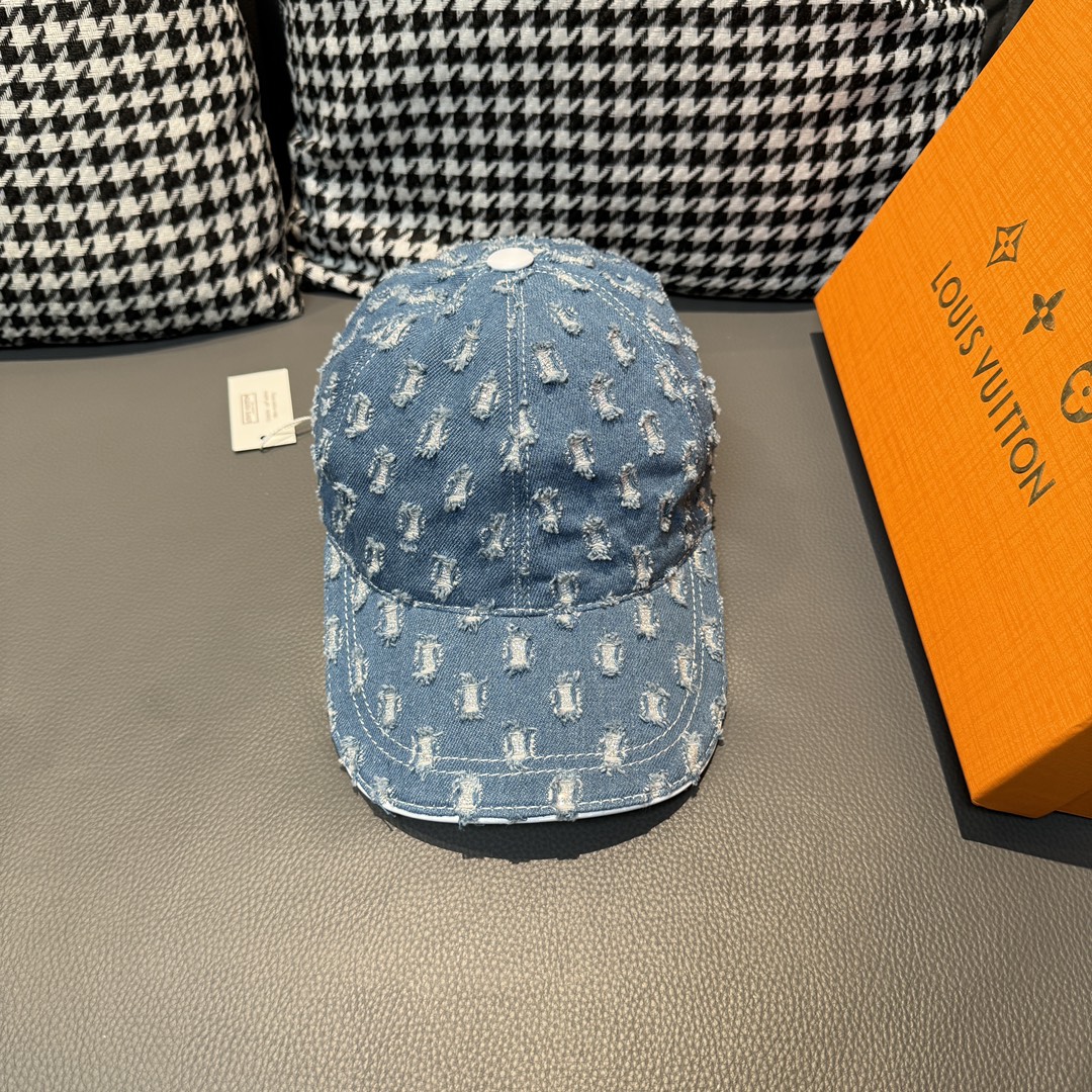 NO:200719,Package: Box bag, LV (Louis Vuitton) original single baseball cap, colored diamond denim, 1:1 mold opening customization for counter, original denim fabric   top layer cowhide, light and breathable!  Excellent quality, base head circumference 56, patch adjustable. Hats Fisherman's hat Baseball hat Knit hat, hat, louis vuitton, louis vuitton, espadrilles, cowhide, hats19860909批 配盒子布袋,LV(路易威登)原单棒球帽, 彩钻牛仔,专柜1:1开模订制,原版牛仔布料 头层牛皮,轻盈透气！质量超赞,基础头围56,贴片可调节.帽子渔夫帽棒球帽针织帽,帽子,louis vuitton,louis vuitton,espadrilles,cowhide,hats,hat