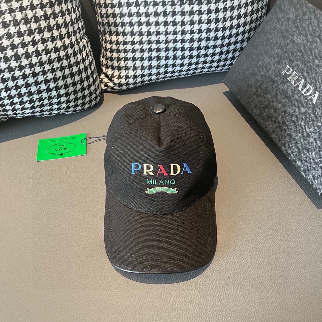 NO:200958,With box cloth bag, Prada's new original single baseball cap, printed logo, 1:1 mold opening customization for the counter, original canvas fabric   top layer cowhide, light and breathable!  Excellent quality, basic head circumference 56, patch adjustable hat, fisherman hat, baseball hat, knit hat, hat, prada, prada, espadrilles, cowhide, hats19860909配盒子布袋,Prada(普拉达)新款原单棒球帽, 印字logo,专柜1:1开模订制,原版帆布布料 头层牛皮,轻盈透气！质量超赞,基础头围56,贴片可调节帽子渔夫帽棒球帽针织帽,帽子,prada,prada,espadrilles,cowhide,hats,hat