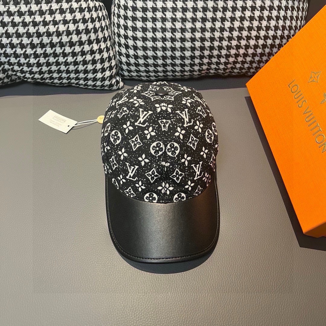 NO:201696,Batch with box bag, LV (Louis Vuitton) new original single baseball cap, cowhide splicing, 1:1 open mold customization, original denim fabric, fine workmanship, excellent quality, basic head circumference 56, patch adjustable. Hats Fisherman's hat Baseball cap Knit hat, hat, louis vuitton, louis vuitton, espadrilles, cowhide, hats19860909批 配盒子布袋,LV(路易威登)新款原单棒球帽,牛皮拼接,1:1开模订制,原版牛仔布料,做工细致完美,质量超赞,基础头围56,贴片可调节.帽子渔夫帽棒球帽针织帽,帽子,louis vuitton,louis vuitton,espadrilles,cowhide,hats,hat