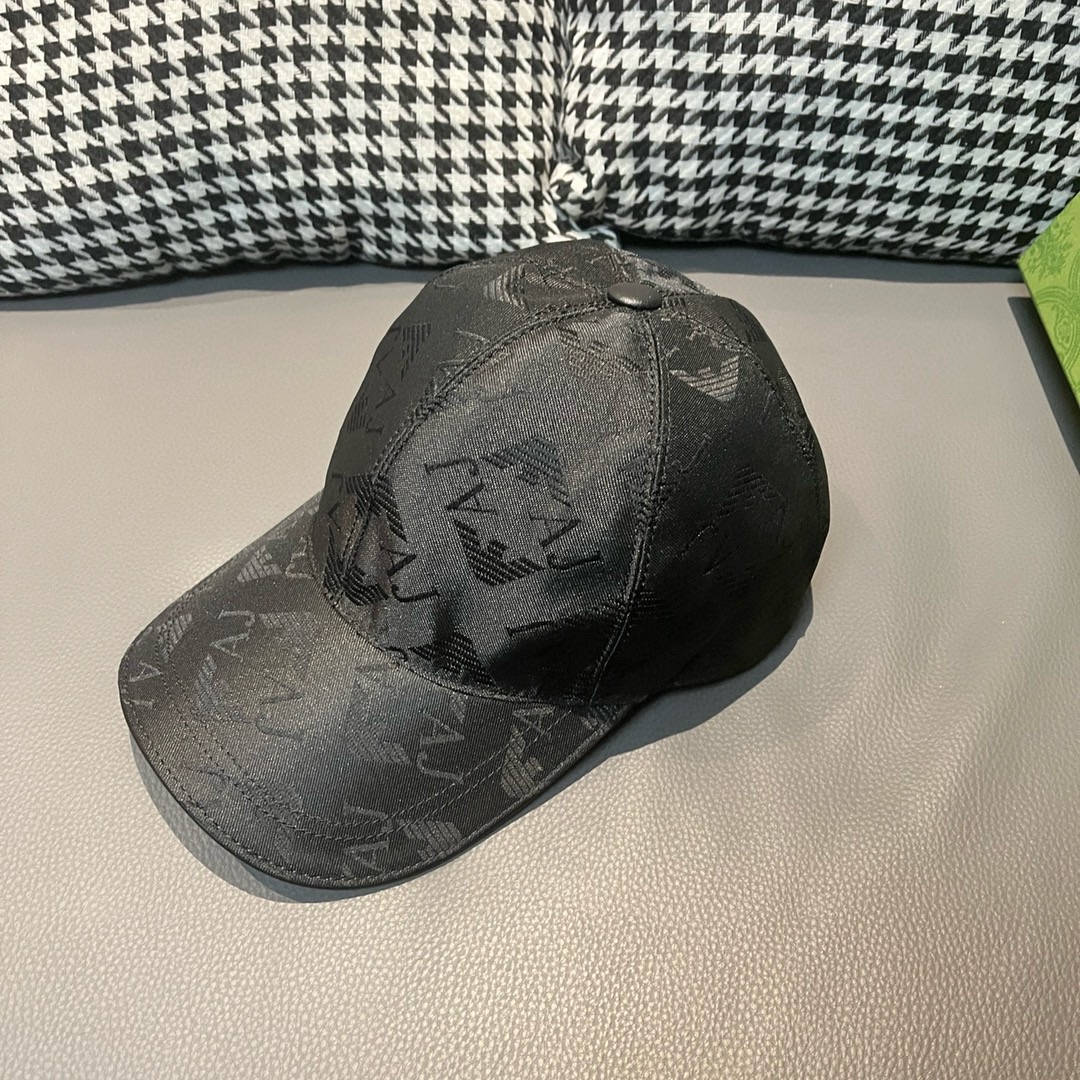 NO:203561,Batch Unpacked. Armani original single baseball cap, 1:1 open mold customization, dark pattern jacquard, exquisite and flawless!  Original satin fabric   top cowhide, meticulous workmanship, original quality, exclusive physical shot. Hat fisherman hat baseball hat knit hat, hat, armani, espadrilles, cowhide, hats19860909批 无包装.阿玛尼原单棒球帽,1:1开模订制,暗纹提花,精致无暇！原版缎面料 头层牛皮,做工细致,原厂品质,独家实物拍摄.帽子渔夫帽棒球帽针织帽,帽子,armani,espadrilles,cowhide,hats,hat