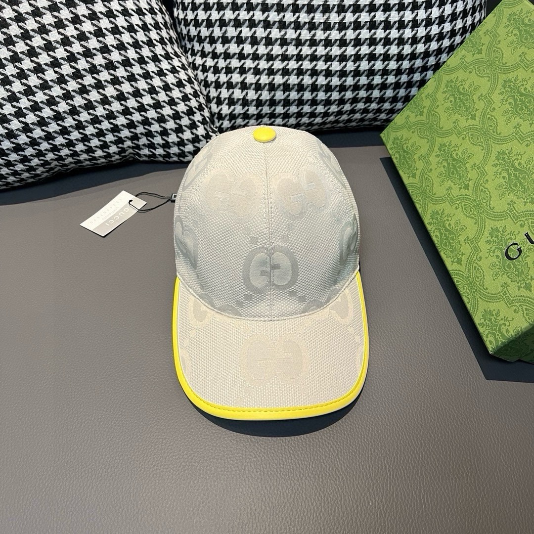 配包装布袋，Gucci古奇新款原单棒球帽， 糖果色大双G，专柜1:1开模订制，原版帆布面料+头层牛皮，轻盈透气！基础头围56，贴片可调节。