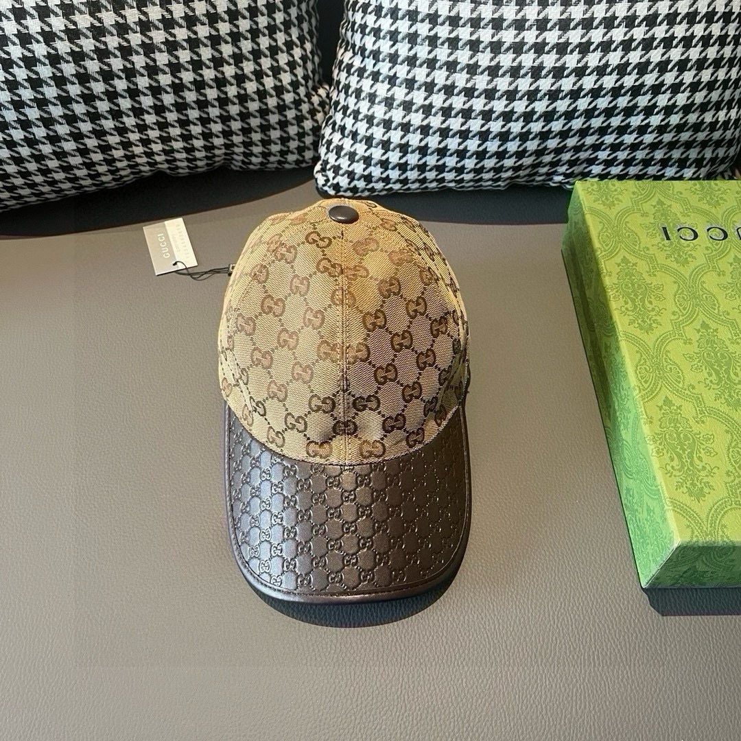 NO:213051,Package with box cloth bag, Gucci classic original single baseball cap, small double G cowhide splicing, 1:1 mold customization, excellent quality!  The brim of the hat is embossed with cowhide, excellent quality!  Basic head circumference 56, adjustable patch, original two-color shipping for the counter, hot sale!  Hat fisherman hat baseball hat knit hat, hat, gucci, espadrilles, cowhide, hats19860909批 配盒子布袋,Gucci(古奇)经典原单棒球帽,小双G牛皮拼接,1:1开模订制,质量超赞！帽檐头层牛皮压花,质量极好！基础头围56,贴片可调节,专柜原版二色出货,热卖款！帽子渔夫帽棒球帽针织帽,帽子,gucci,espadrilles,cowhide,hats,hat