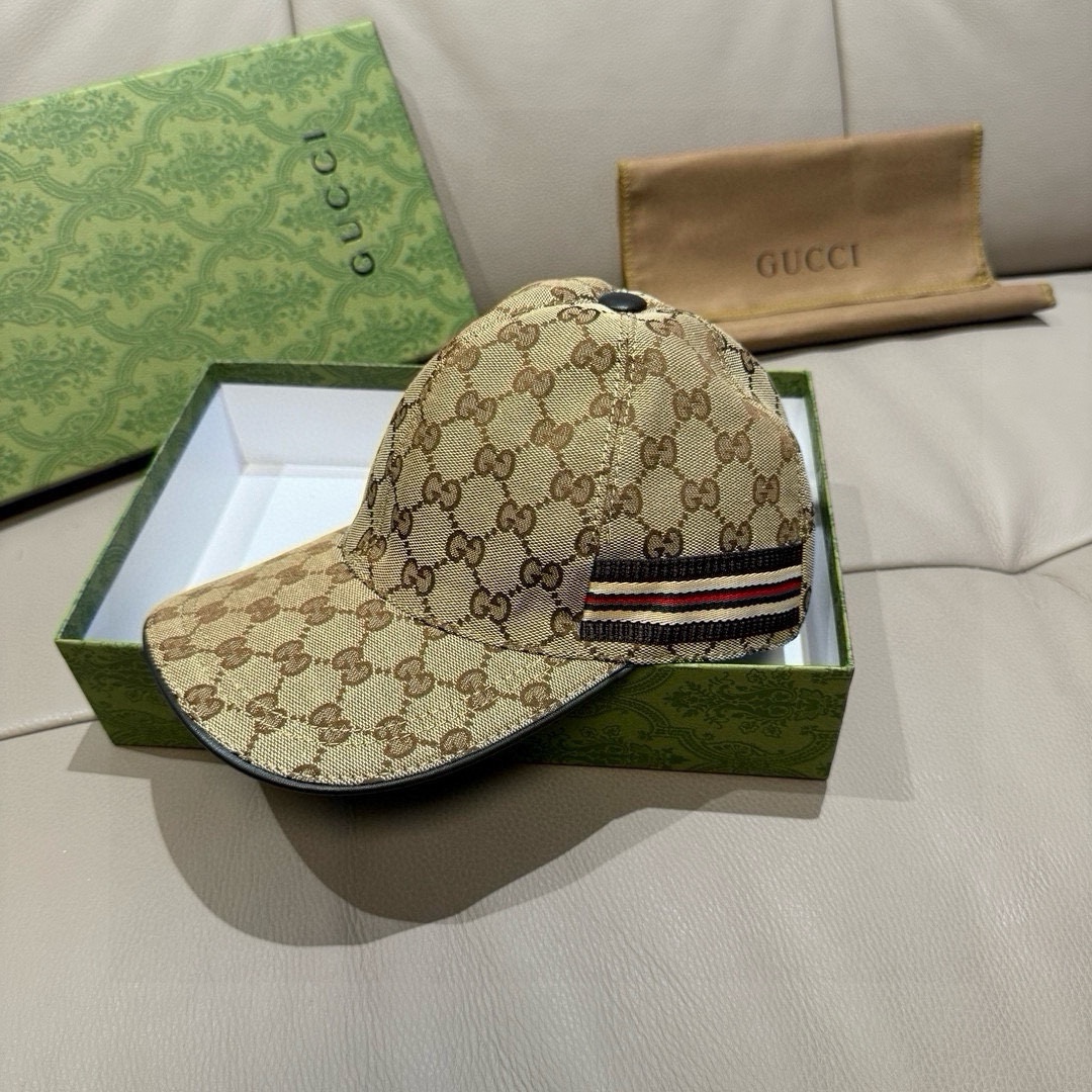 NO:214942,Bulk, ten thousand years of classic style and new colors shipped!  With box cloth bag, Gucci classic original single baseball cap counter 1:1 open mold customization, the highest version, original canvas   top layer cowhide, light and breathable!  Real-life photography, all seasons are versatile for men and women, basic head circumference is 56, patch can be adjusted. Hats, fisherman hat, baseball hat, knit hat, hat, gucci, espadrilles, cowhide, hats19860909批 万年经典款新色出货！ 配盒子布袋,Gucci(古奇)经典原单棒球帽专柜1:1开模订制,最高版本,原版帆布料 头层牛皮,轻盈透气！实物拍摄,四季百搭男女适用,基础头围56,贴片可调节.帽子渔夫帽棒球帽针织帽,帽子,gucci,espadrilles,cowhide,hats,hat