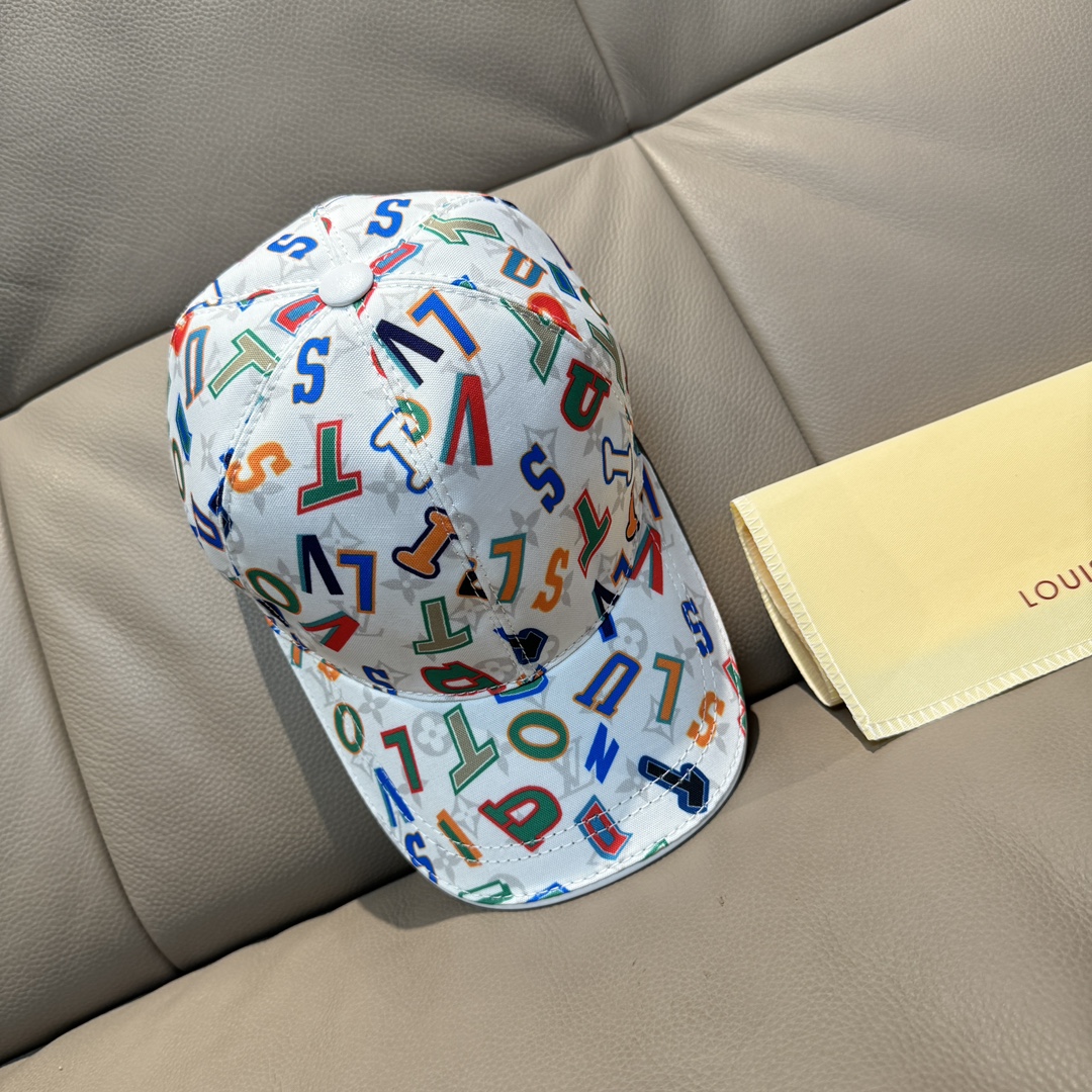 NO:214976,With box cloth bag, LV Louis Vuitton's new original single baseball cap, letter silk screen, 1:1 open mold customization, original silk screen satin fabric   top cowhide, fashionable and handsome quality, random cut, basic head circumference 56, patch adjustable. Hat fisherman's hat baseball cap knit hat, hat, louis vuitton, louis vuitton, espadrilles, cowhide, silk fabric, hats19860909配盒子布袋,LV路易威登新款原单棒球帽,字母丝印,1:1开模订制,原版丝印绸缎面料 头层牛皮,时尚帅气质量超赞,随机剪裁,基础头围56,贴片可调节.帽子渔夫帽棒球帽针织帽,帽子,louis vuitton,louis vuitton,espadrilles,cowhide,silk fabric,hats,hat