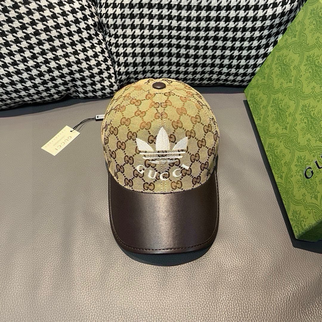古奇新款Adidas&Gucci联名款出货啦！配盒子布袋专柜热卖中1:1开模订制重工打造完美复刻！