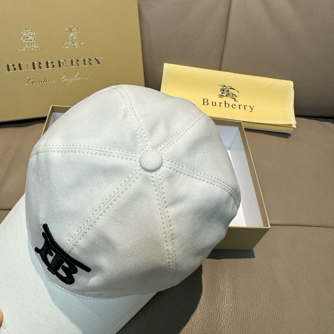 配盒子布袋Burberry巴宝莉专柜爆款原单棒球帽1:1开模订制立体刺绣精致无暇！100%纯棉面料做工细