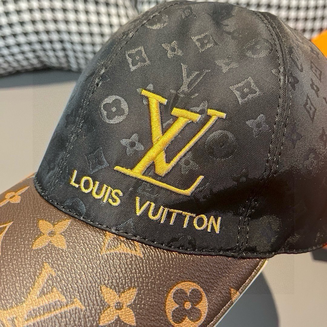 配盒子布袋LV路易威登新款原单棒球帽老花拼接1:1开模订制原版印花绸缎面料+专柜老花皮做工细致完美质量超