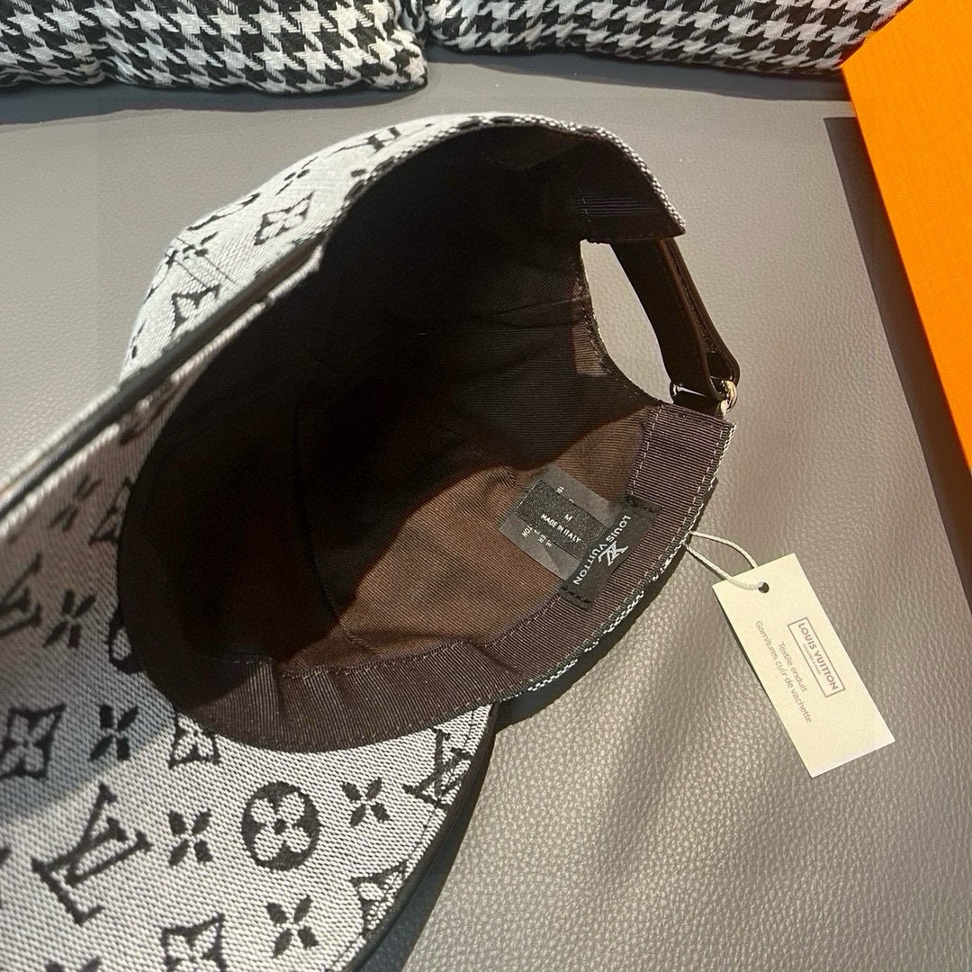 配盒子布袋LV路易威登新款原单棒球帽LV牛仔提花专柜1:1开模订制原版帆布面料+头层牛皮轻盈透气！质量超
