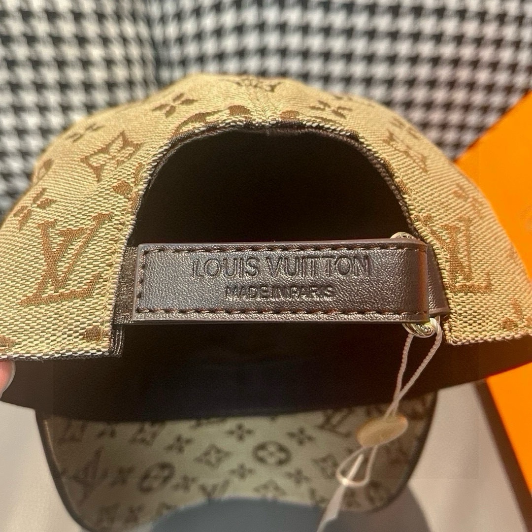 配盒子布袋LV路易威登新款原单棒球帽LV牛仔提花专柜1:1开模订制原版帆布面料+头层牛皮轻盈透气！质量超