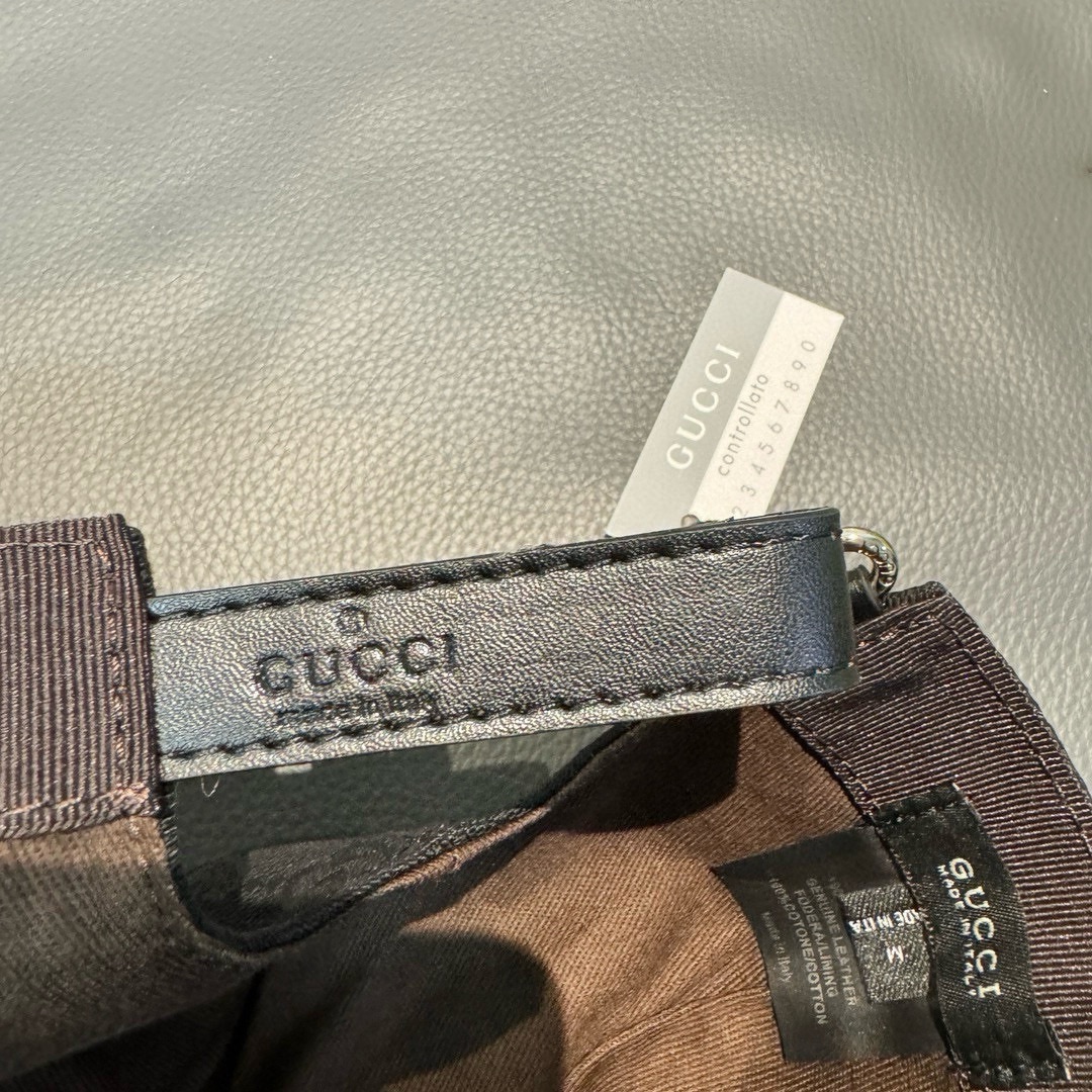 配盒子布袋Gucci古奇新款原单棒球帽GUCCI刺绣1:1开模订制重工刺绣细节可媲美专柜原版帆布料+头层