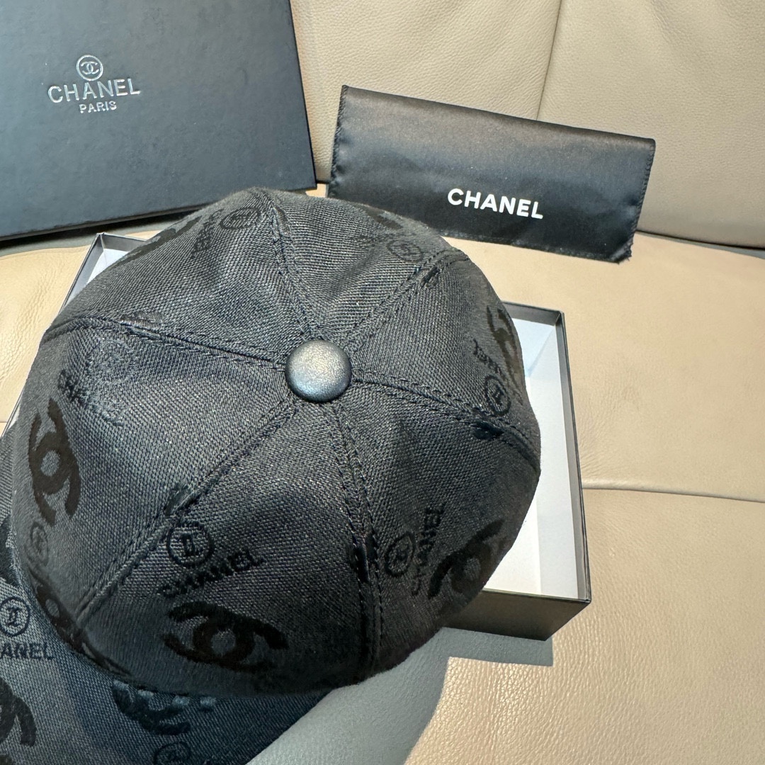 配包装布袋Chanel香奈儿经典原单棒球帽经典双C,专柜1:1开模订制原版帆布料+头层牛皮轻盈透气！质量