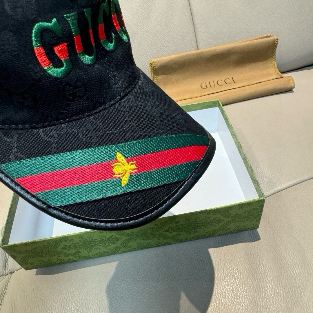 配盒子布袋Gucci古奇新款原单棒球帽1:1开模订制重工刺绣细节可媲美专柜原版帆布料+头层牛皮质量超赞！