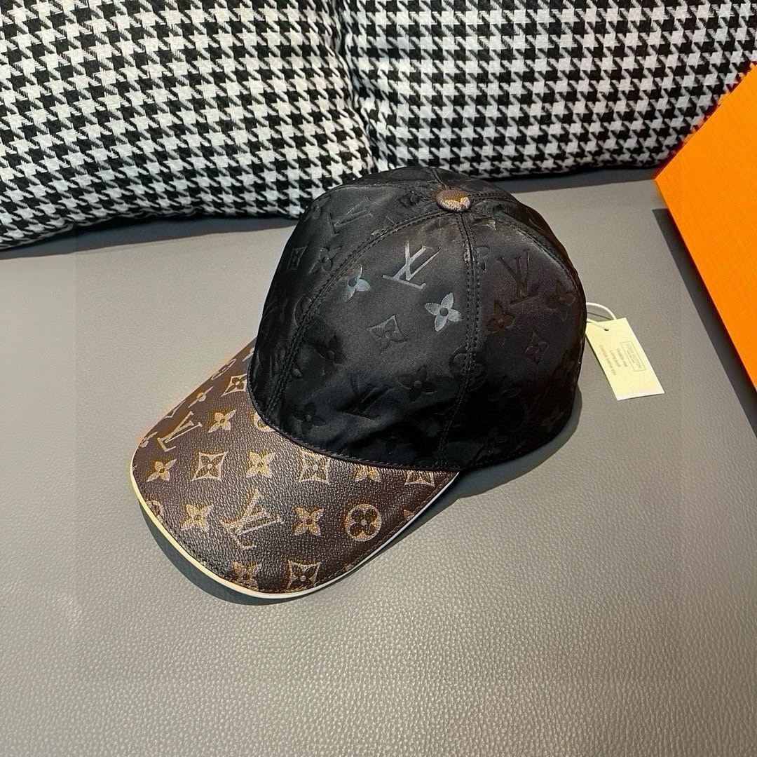 配盒子布袋LV路易威登新款原单棒球帽老花拼接1:1开模订制原版印花绸缎面料+专柜老花皮做工细致完美质量超