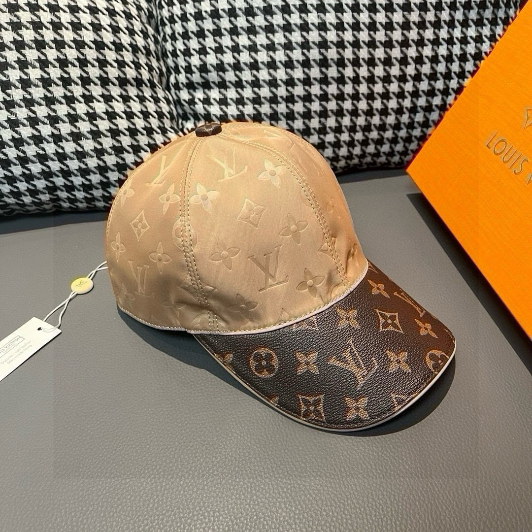 配盒子布袋LV路易威登新款原单棒球帽老花拼接1:1开模订制原版印花绸缎面料+专柜老花皮做工细致完美质量超