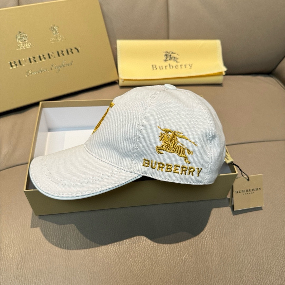 配盒子布袋Burberry巴宝莉新款原单棒球帽1:1开模订制全新立体战马刺绣精致无暇！原版帆布面料+头层