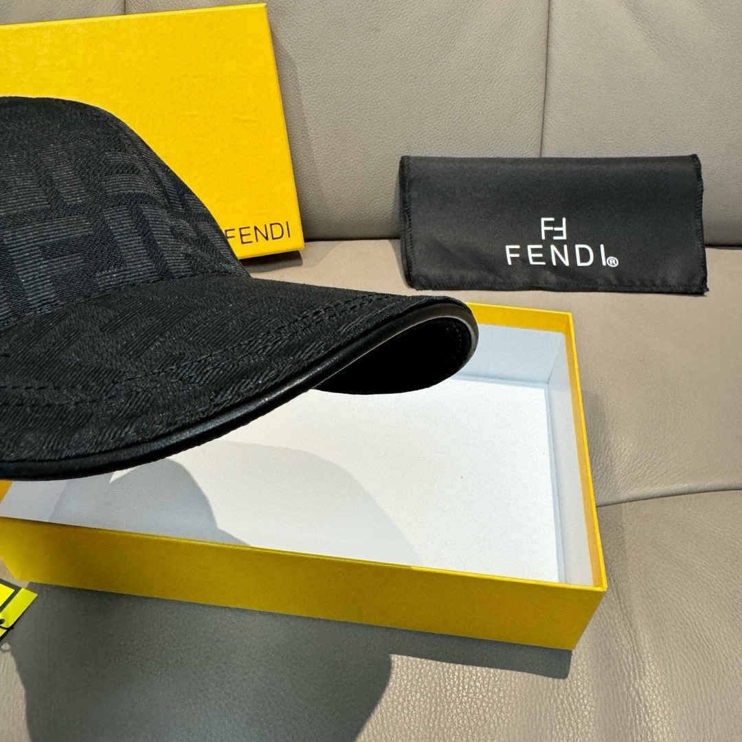 配盒子布袋Fendi芬迪新款原单棒球帽双F提花专柜常年热卖款口碑极佳1:1开模订制原版提花帆布料+头层牛