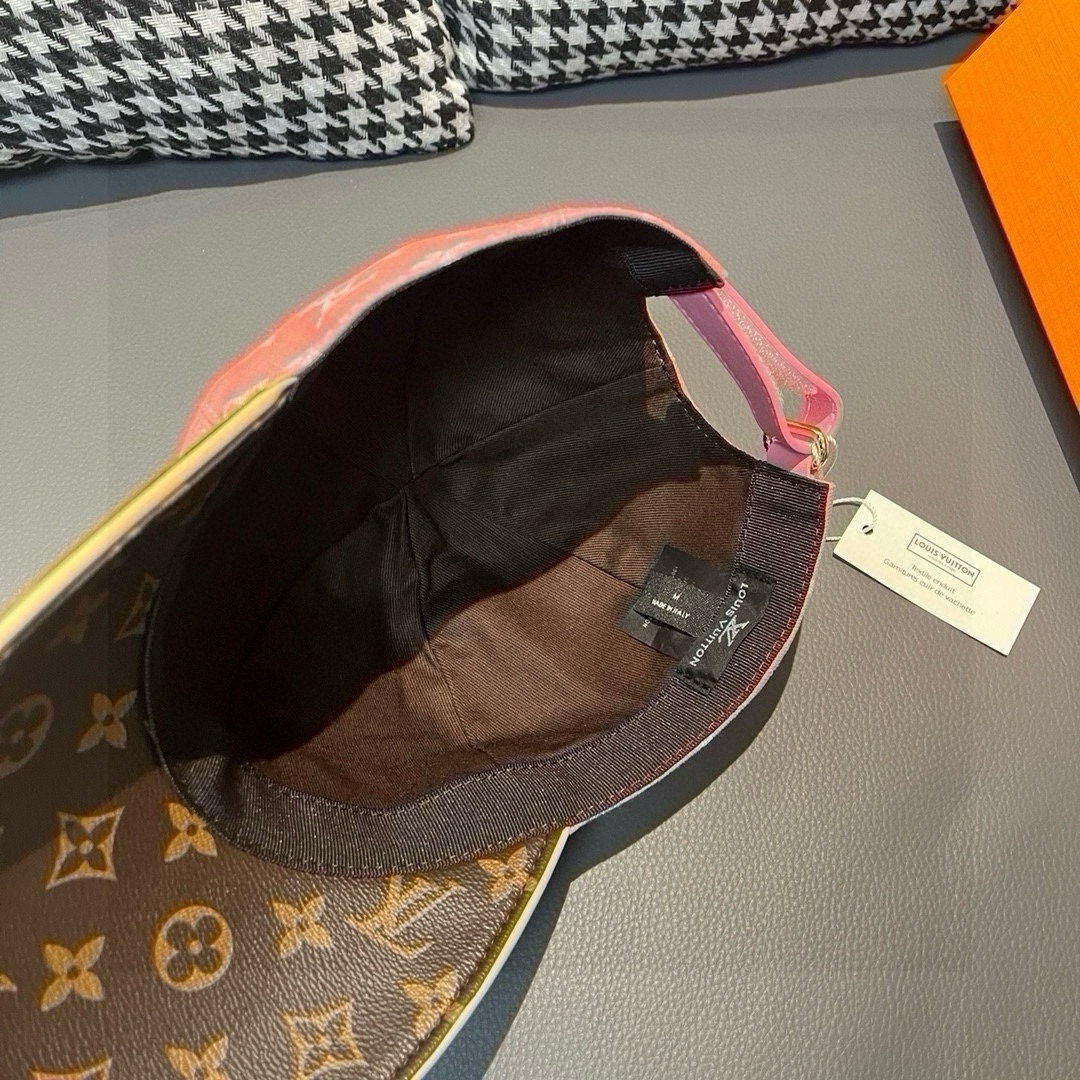 配盒子布袋LV路易威登新款原单棒球帽老花拼接1:1开模订制原版牛仔布料+专柜老花皮做工细致完美质量超赞基