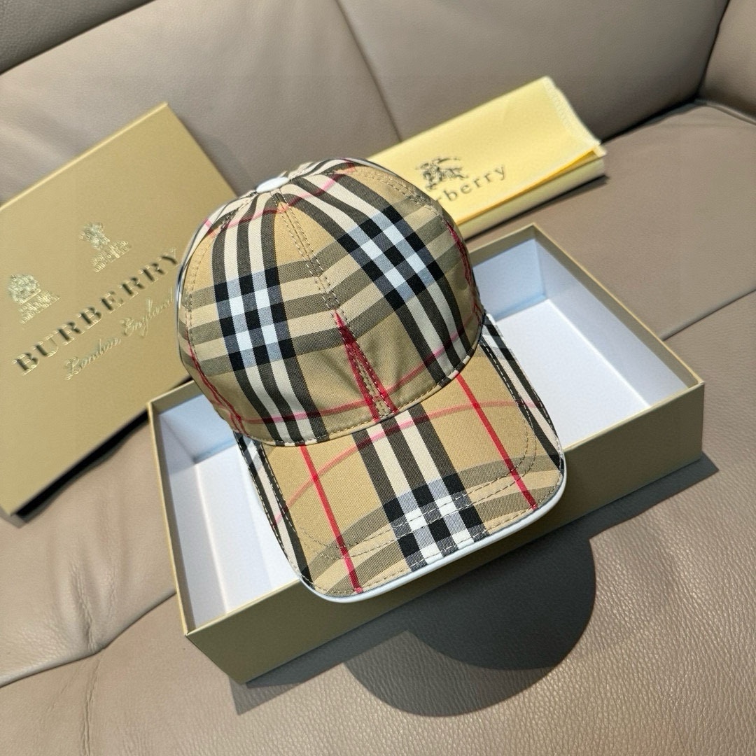 NO:217844,Batch New style shipment with box bag Burberry (Burberry) original single baseball cap, hot-selling counter, classic plaid, 1:1 mold customization, canvas fabric, pure cotton lining, light and breathable. Perfect style, accurate and accurate for the plaid, special adjustment buckle for the top layer of cowhide, original quality, exclusive physical shot, suitable for men and women. Hats Fisherman's hat Baseball cap Knitted hat, hat, burberry, burberry, espadrilles, cowhide, hats19860909批 新款出货 配盒子布袋Burberry（巴宝莉）原单棒球帽, 专柜热卖款,经典格子,1:1开模订制,帆布面料,纯棉内里,轻盈透气.完美版型,对格精准无误,头层牛皮特制调节扣,原厂品质,独家实物拍摄,男女适用.帽子渔夫帽棒球帽针织帽,帽子,burberry,burberry,espadrilles,cowhide,hats,hat