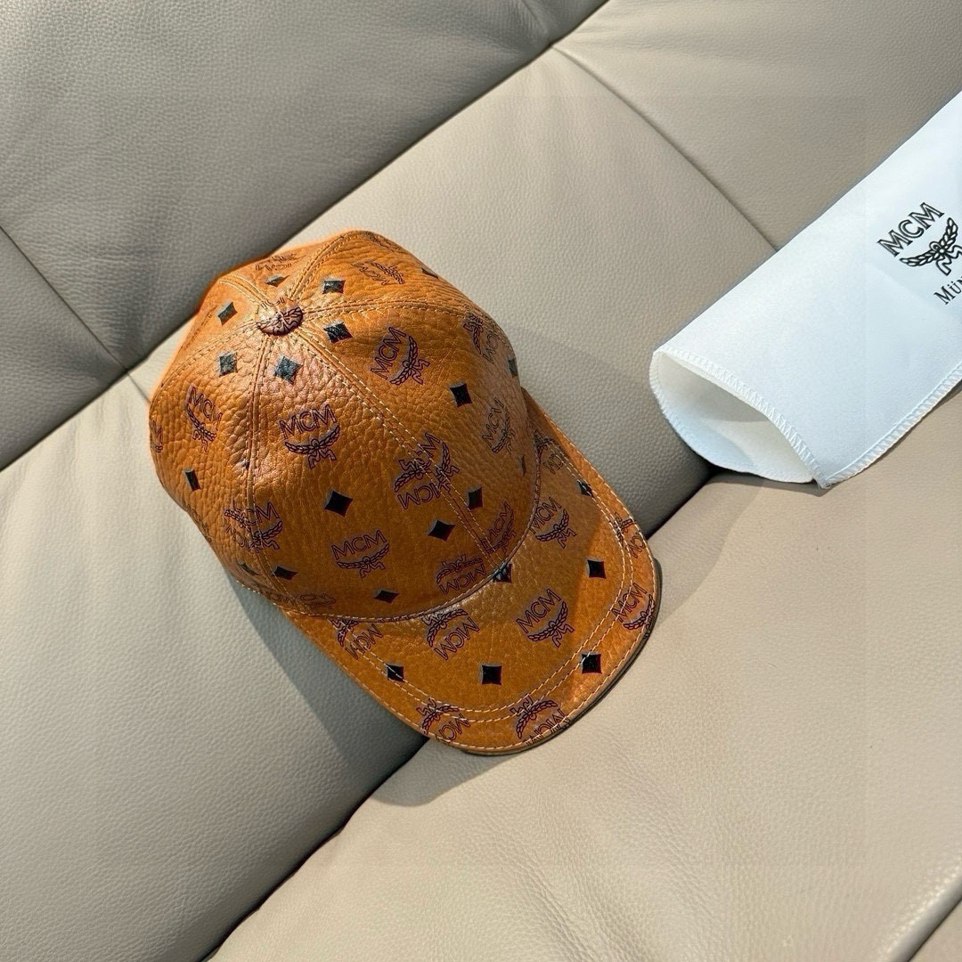 New Packaging Bags & Classic Baseball Caps Set with High Quality Materials