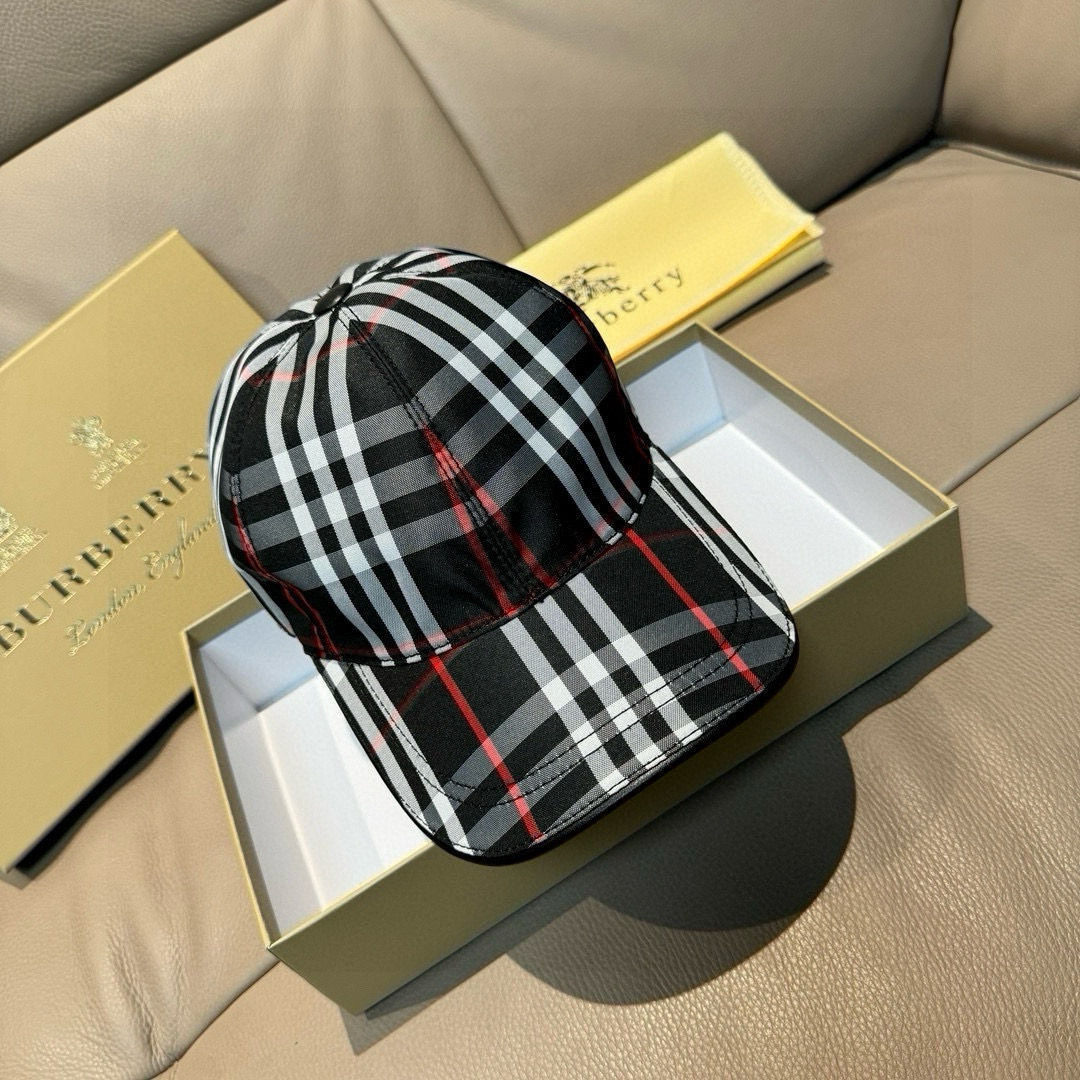 NO:219935,Batch New style shipment with box bag Burberry (Burberry) original single baseball cap, hot-selling counter, classic plaid, 1:1 mold customization, canvas fabric, pure cotton lining, light and breathable. Perfect style, accurate and accurate for the plaid, special adjustment buckle for the top layer of cowhide, original quality, exclusive physical shot, suitable for men and women. Hats Fisherman's hat Baseball cap Knitted hat, hat, burberry, burberry, espadrilles, cowhide, hats19860909批 新款出货 配盒子布袋Burberry（巴宝莉）原单棒球帽, 专柜热卖款,经典格子,1:1开模订制,帆布面料,纯棉内里,轻盈透气.完美版型,对格精准无误,头层牛皮特制调节扣,原厂品质,独家实物拍摄,男女适用.帽子渔夫帽棒球帽针织帽,帽子,burberry,burberry,espadrilles,cowhide,hats,hat