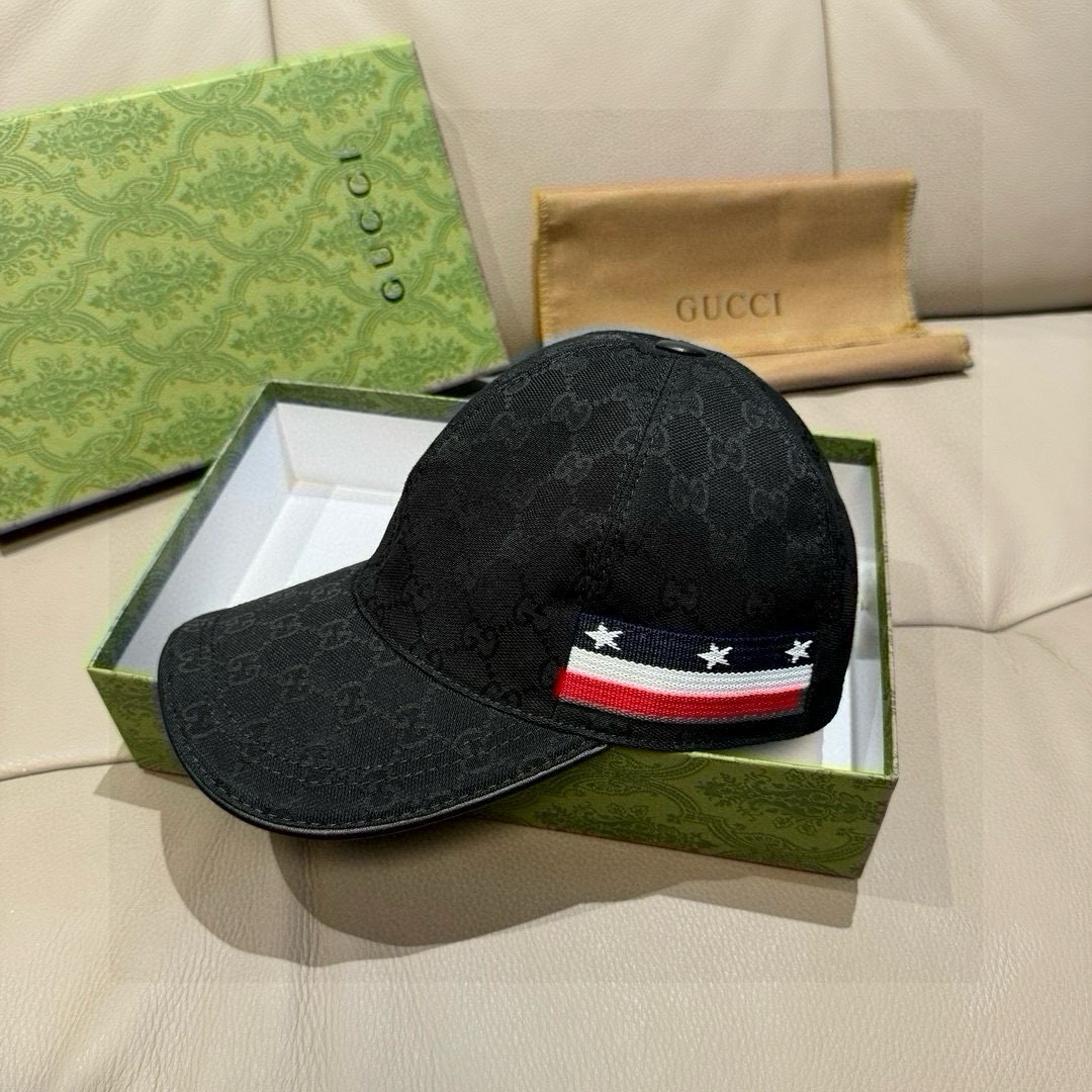 NO:219941,Package with box cloth bag, Gucci classic original single baseball cap, five-star webbing, 1:1 mold customization, original canvas   top layer cowhide, popular purchasing agent, versatile styles available for men and women, excellent quality!  Base head circumference 56, patch adjustable. Hat Fisherman's hat Baseball hat Knitted hat, hat, gucci, espadrilles, cowhide, hats19860909批 配盒子布袋,Gucci(古奇)经典原单棒球帽, 五星织带,1:1开模订制,原版帆布料 头层牛皮,代购热门,男女可用百搭款,质量超赞！基础头围56,贴片可调节.帽子渔夫帽棒球帽针织帽,帽子,gucci,espadrilles,cowhide,hats,hat