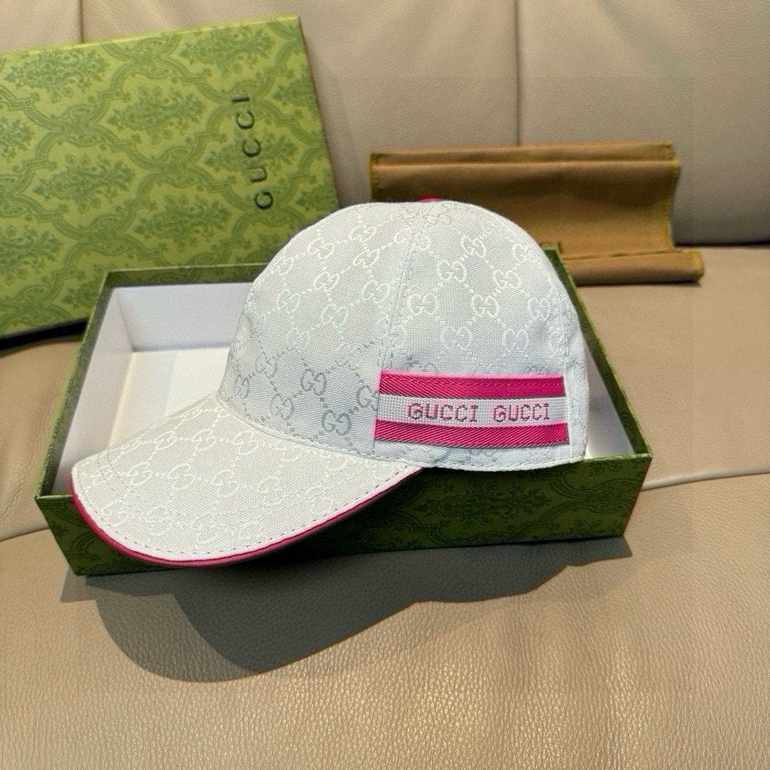 NO:220360,Package with box bags, Gucci (Guchi) spring and summer new original single baseball cap, logo webbing, 1:1 mold customization, original canvas   top layer cowhide, popular purchasing agent, versatile styles available for men and women, excellent quality!  Base head circumference 56, patch adjustable. Hat Fisherman's hat Baseball hat Knitted hat, hat, gucci, espadrilles, cowhide, hats19860909批 配盒子布袋,Gucci(古奇)春夏新款原单棒球帽, logo织带,1:1开模订制,原版帆布料 头层牛皮,代购热门,男女可用百搭款,质量超赞！基础头围56,贴片可调节.帽子渔夫帽棒球帽针织帽,帽子,gucci,espadrilles,cowhide,hats,hat