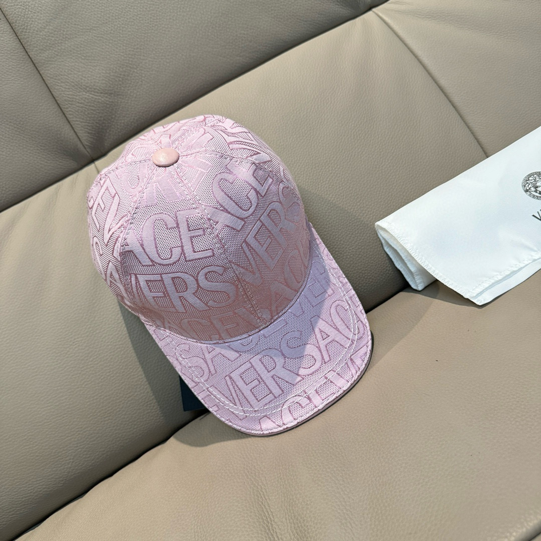 Versace Baseball Cap Set with Packaging Bags – Lot 126 Blowout Sale! - 图片 1