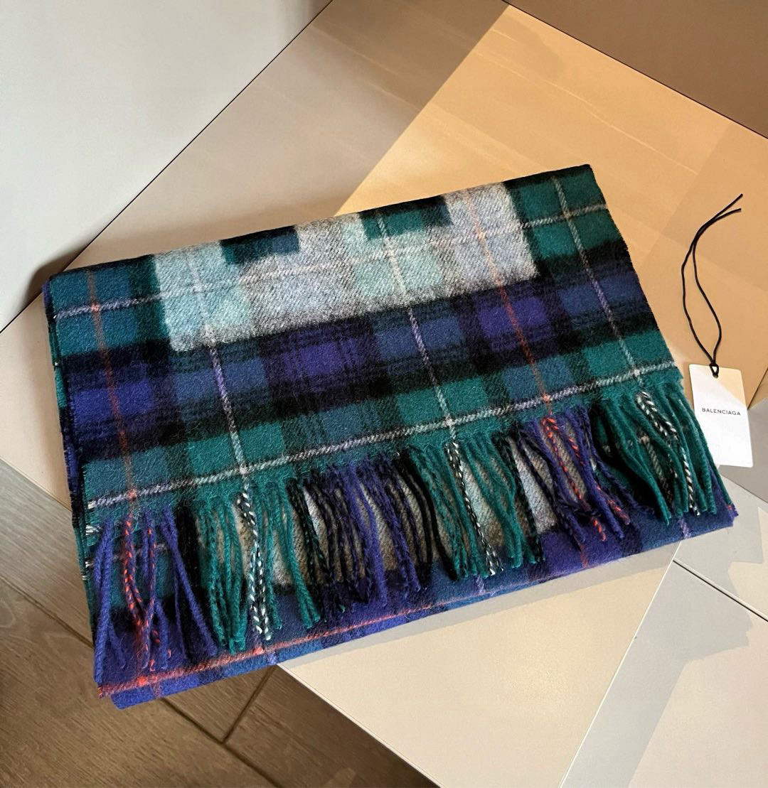 Unique Crafted Shawl by BALECIGA: Batch 252, 30x180cm Specification - 图片 7
