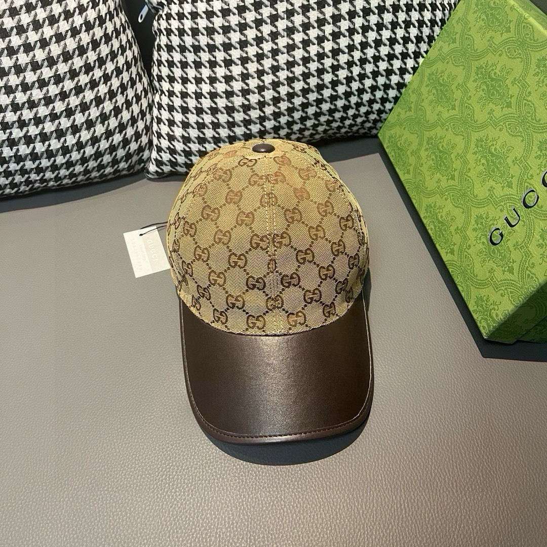 NO:221131,Package with box cloth bag, Gucci new original single baseball cap, canvas leather, hot-selling counter, 1:1 mold customization, original canvas   top layer cowhide, fashionable and handsome!  Excellent quality, base head circumference 56, patch adjustable. Hats Fisherman's hat Baseball hat Knitted hat, hat, gucci, espadrilles, cowhide, hats19860909批 配盒子布袋,Gucci(古奇)新款原单棒球帽, 帆布拼皮,专柜热卖款,1:1开模订制,原版帆布料 头层牛皮,时尚帅气！质量超赞,基础头围56,贴片可调节.帽子渔夫帽棒球帽针织帽,帽子,gucci,espadrilles,cowhide,hats,hat