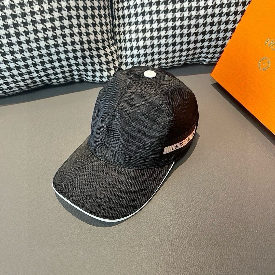 NO:221972,Packaging bags, LV Louis Vuitton's new original single baseball cap, classic checkerboard grid, 1:1 open mold customization, original counter fabric   top layer cowhide, small checkered grid fashionable and handsome quality, basic head circumference 56, patch adjustable. Hats Fisherman's hat Baseball cap Knitted hat, hat, louis vuitton, louis vuitton, espadrilles, cowhide, hats19860909批 配包装布袋,LV路易威登新款原单棒球帽,经典棋盘格,1:1开模订制,原版专柜布料 头层牛皮,小方格时尚帅气质量超赞,基础头围56,贴片可调节.帽子渔夫帽棒球帽针织帽,帽子,louis vuitton,louis vuitton,espadrilles,cowhide,hats,hat