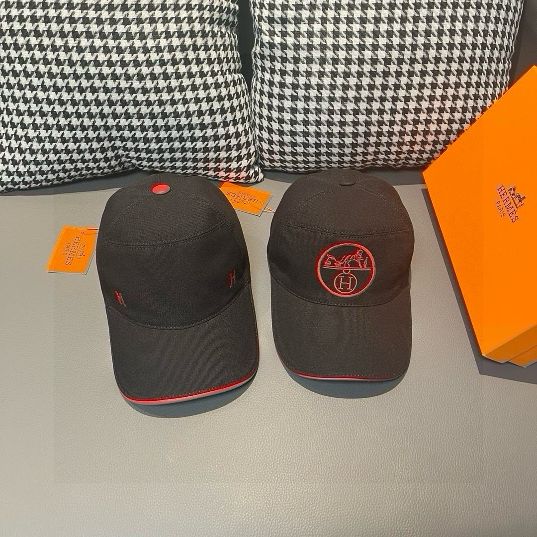 Authentic Hermès Lot 137: Classic H Baseball Caps with Original Materials and Craftsmanship - 图片 9
