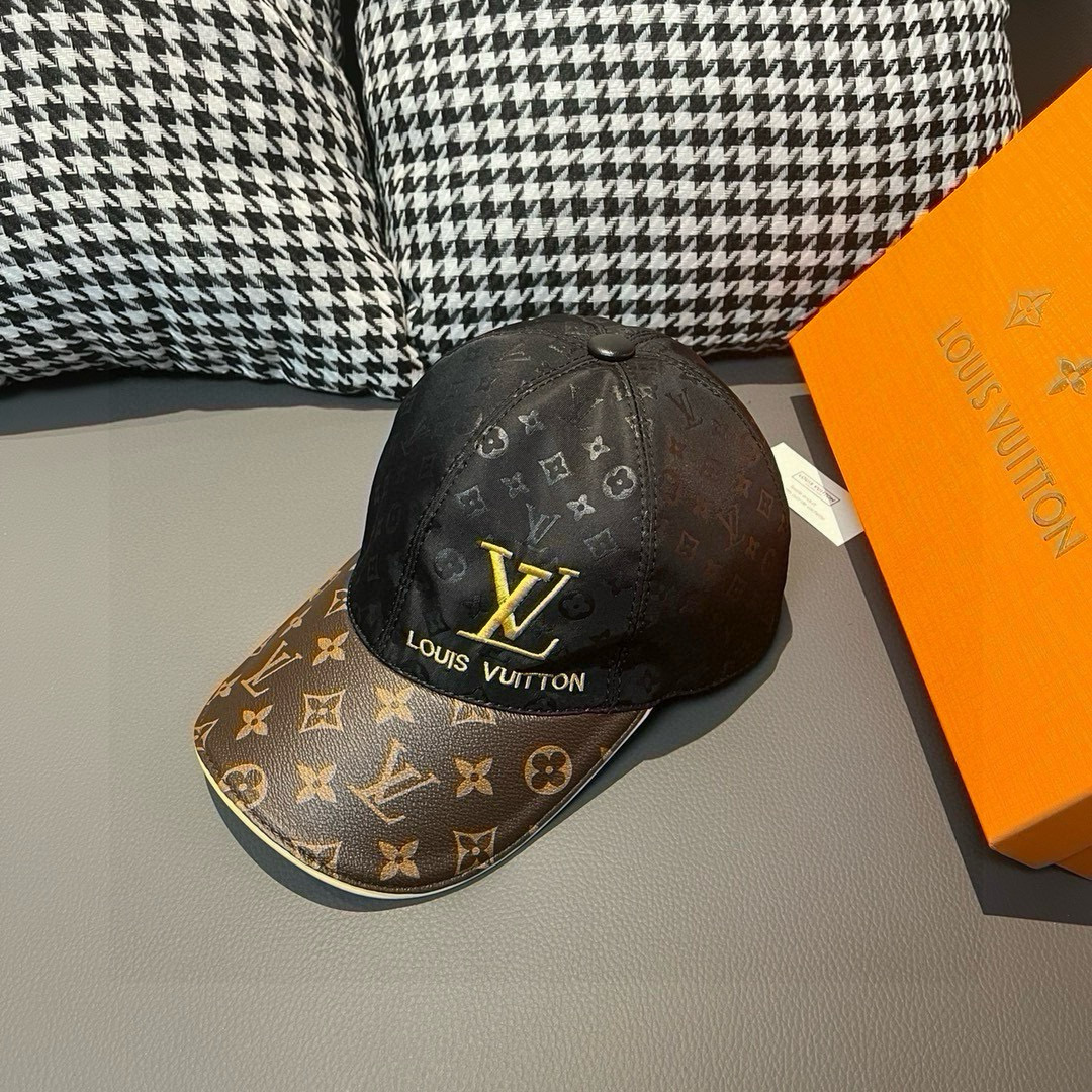 NO:223016,Package with box cloth bag, LV (Louis Vuitton) new original single baseball cap, presbyterian splicing, 1:1 mold customization, original printed satin fabric   counter presbyterian leather, delicate and perfect workmanship, excellent quality, basic head circumference 56, patch adjustable. Hat straw hat fisherman hat baseball cap knit hat, hat, louis vuitton, louis vuitton, espadrilles, silk fabric, hats19860909批 配盒子布袋,LV(路易威登)新款原单棒球帽,老花拼接,1:1开模订制,原版印花绸缎面料 专柜老花皮,做工细致完美,质量超赞,基础头围56,贴片可调节.帽子草帽渔夫帽棒球帽针织帽,帽子,louis vuitton,louis vuitton,espadrilles,silk fabric,hats,hat