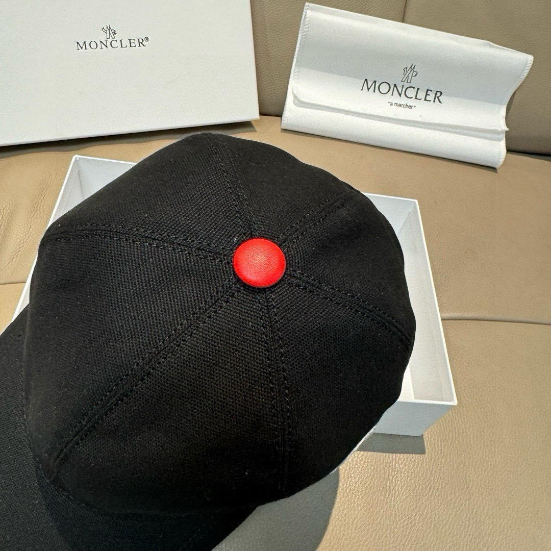 Moncler 配包装布袋 Moncler蒙口 棒球帽 流行款 1:1开模订制 帆布料+头层牛皮