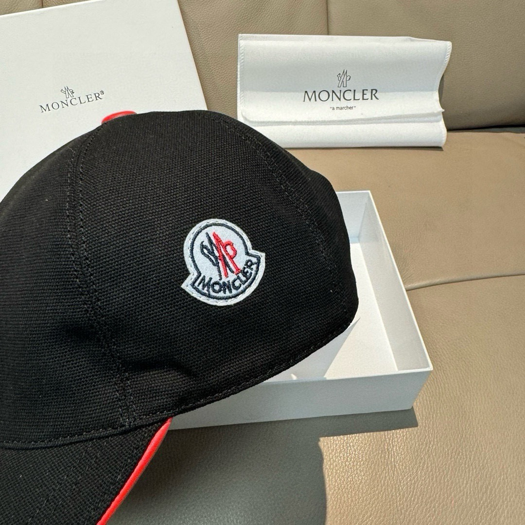Moncler 配包装布袋 Moncler蒙口 棒球帽 流行款 1:1开模订制 帆布料+头层牛皮