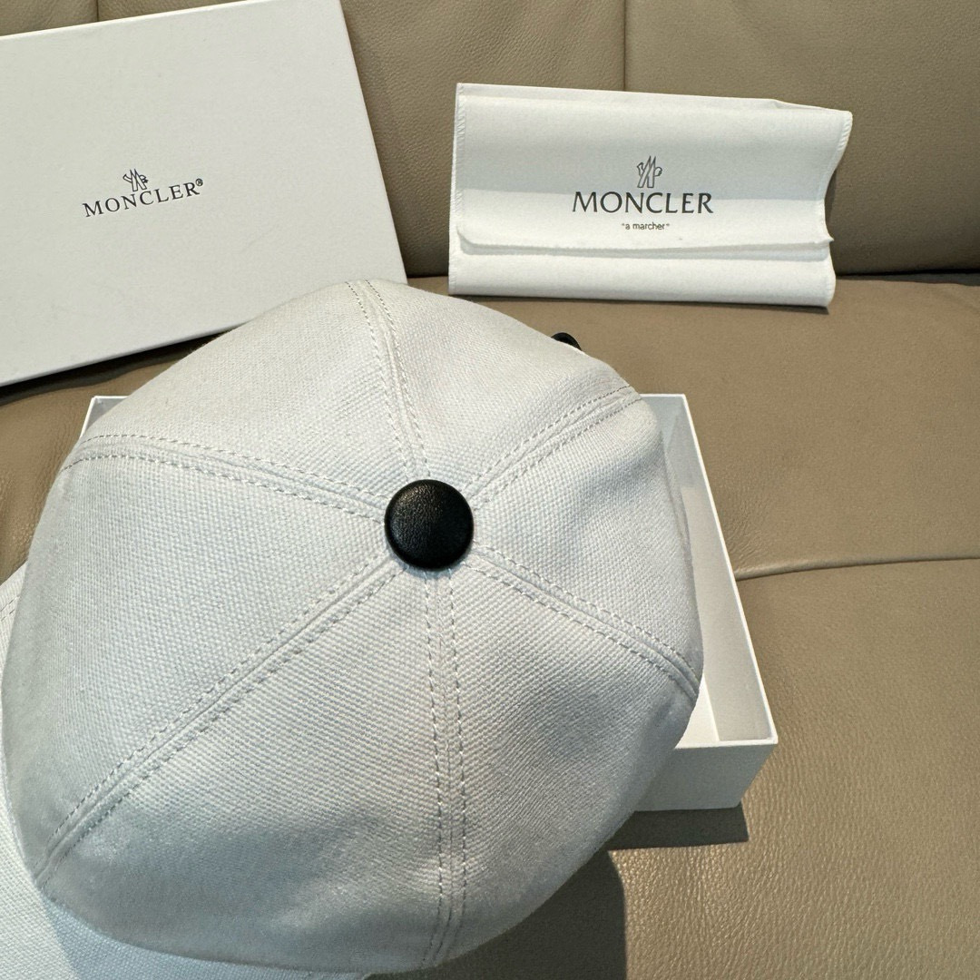 Moncler 配包装布袋 Moncler蒙口 棒球帽 流行款 1:1开模订制 帆布料+头层牛皮
