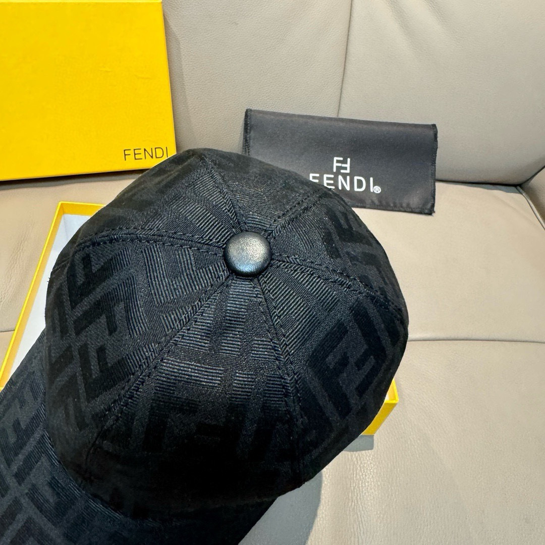 Fendi Baseball Cap