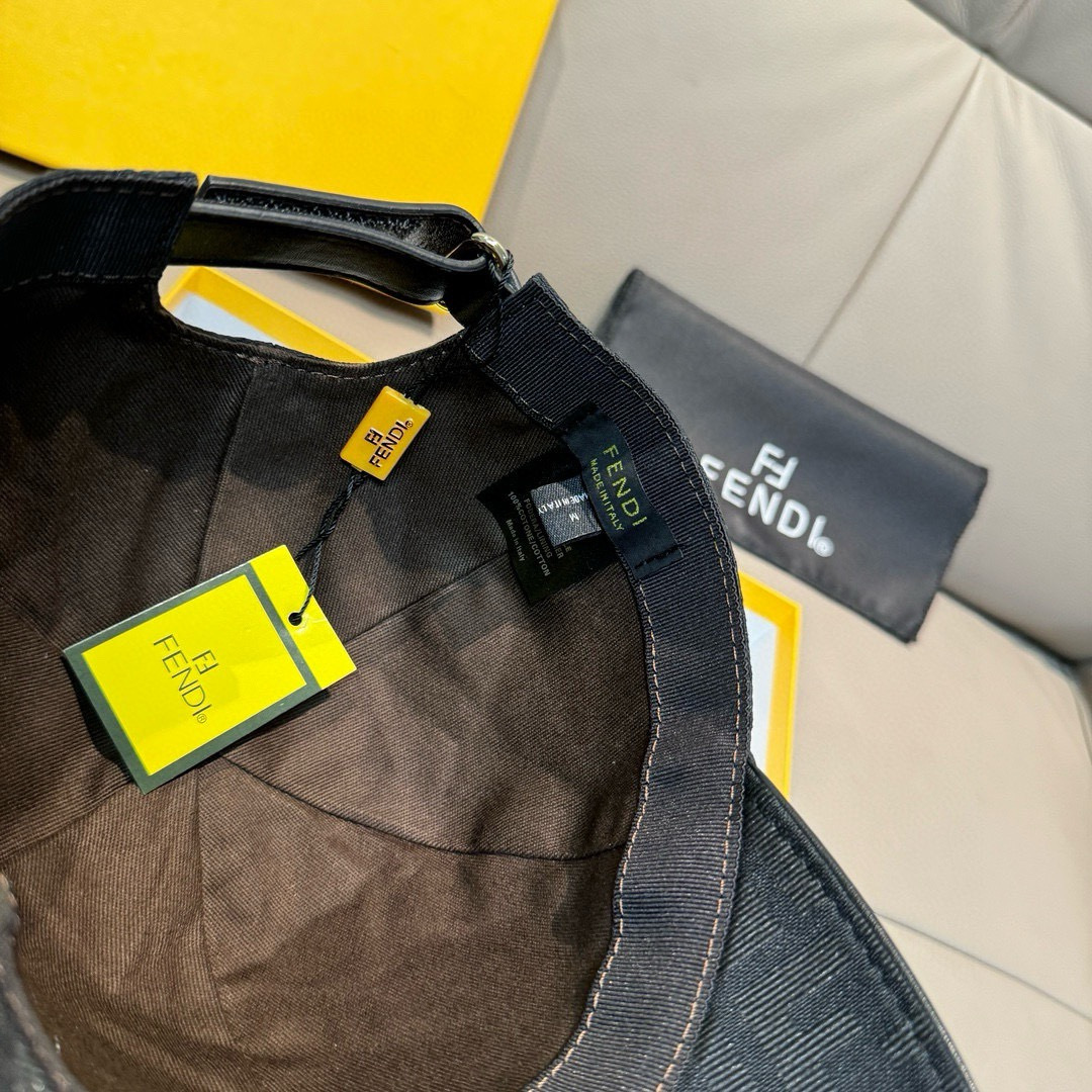 Fendi Baseball Cap