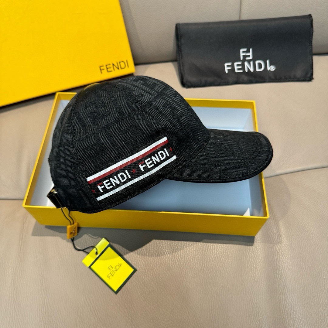 Fendi Baseball Cap
