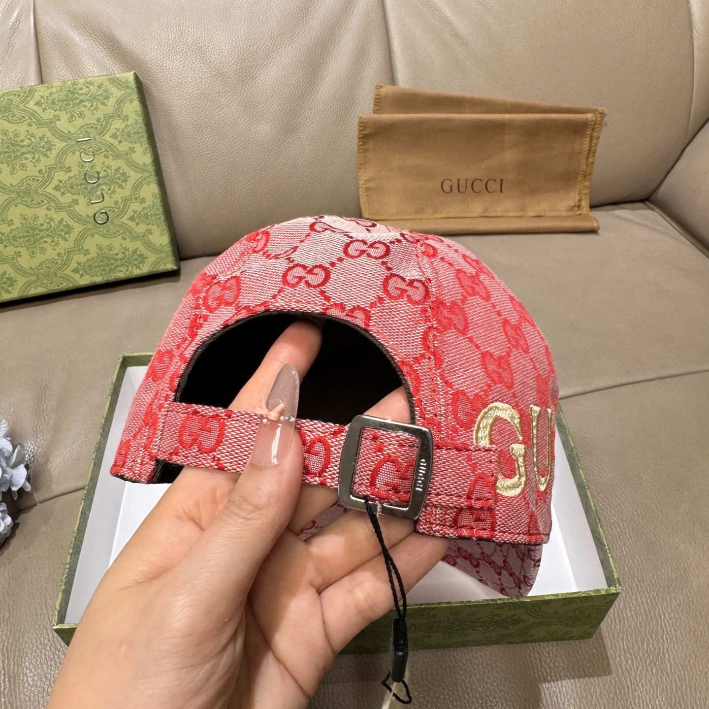 Gucci 配盒子布袋 Gucci(古奇)新款 棒球帽 侧面GUCCI刺绣 1:1开模订制