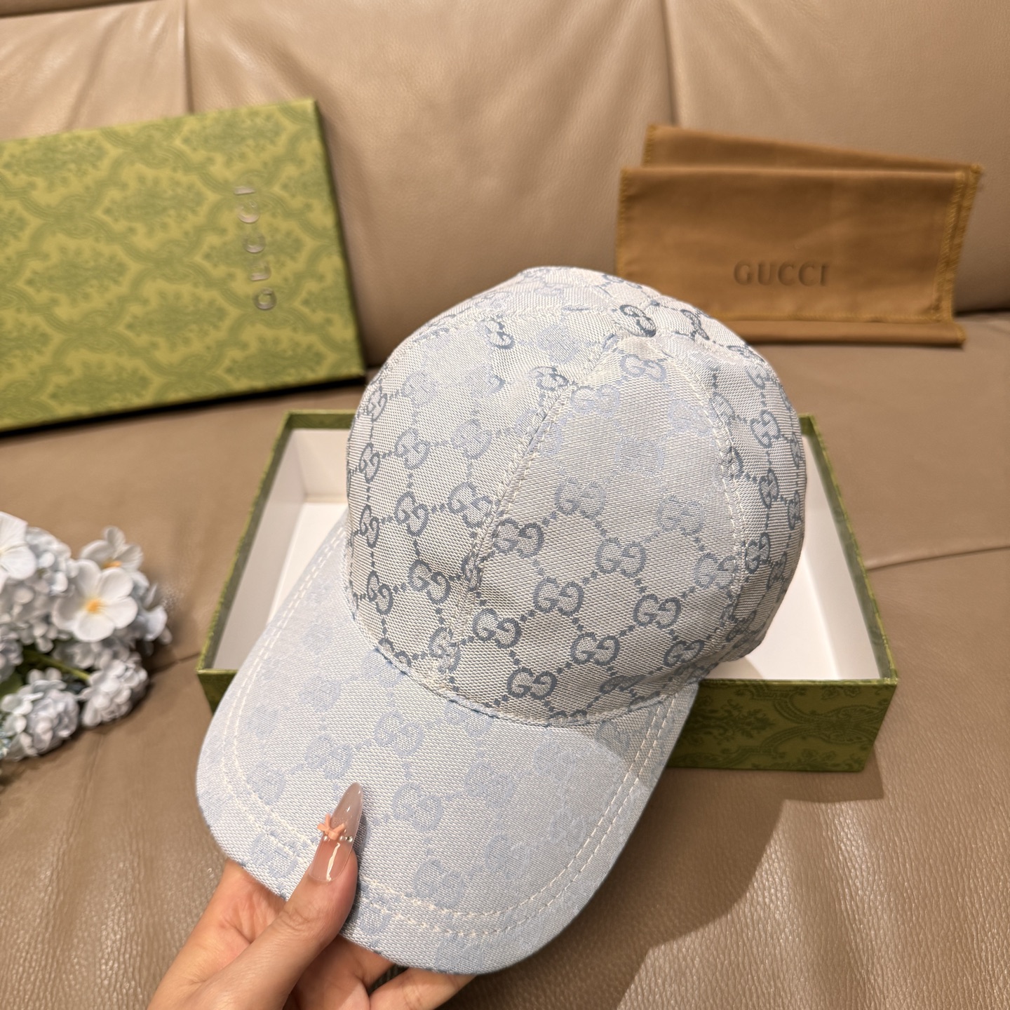 Gucci 配盒子布袋 Gucci(古奇)最新 棒球帽 宽版织带 1:1开模订制 帆布料+头层牛皮
