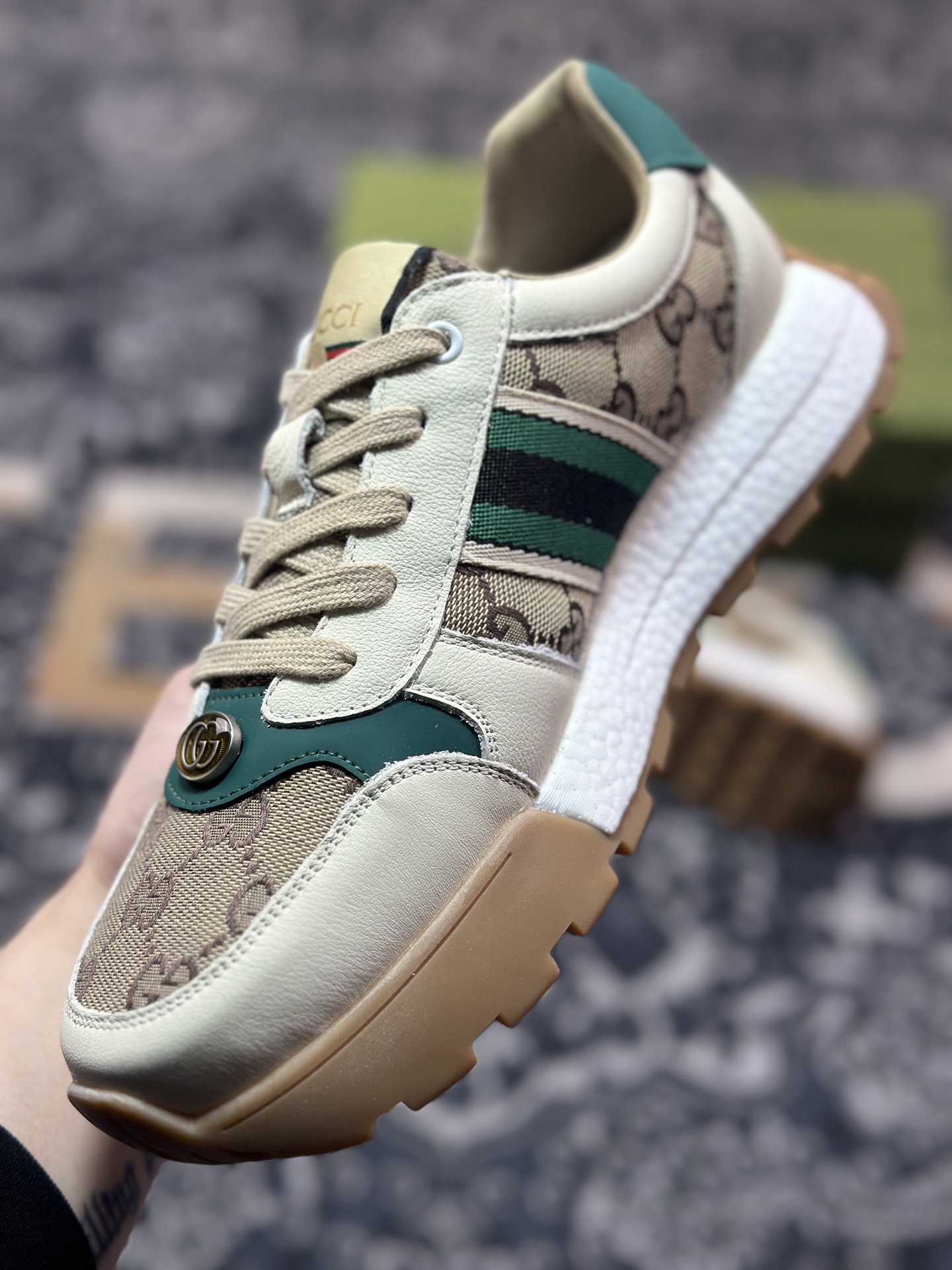 B9320  原装级别新货 Gucci Chunky B Screener GG 古驰春季新款休闲运动鞋系列