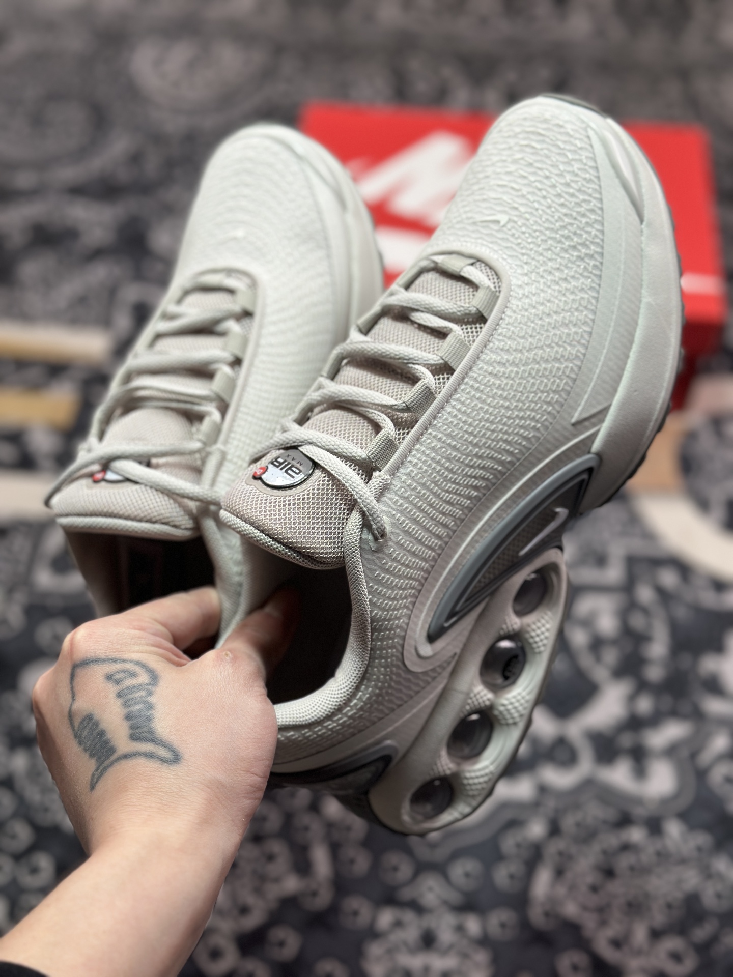 A7200  耐克Nike Air Max DN”Grey/Black/White”DN系列低帮慢跑鞋“浅灰白” DV3337-007