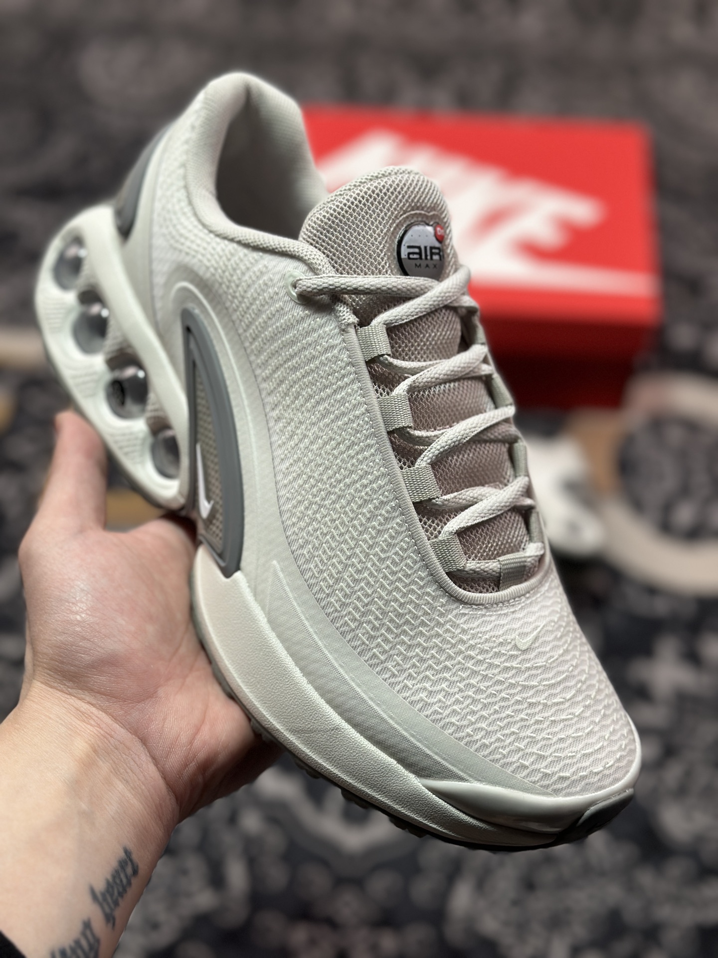 A7200  耐克Nike Air Max DN”Grey/Black/White”DN系列低帮慢跑鞋“浅灰白” DV3337-007