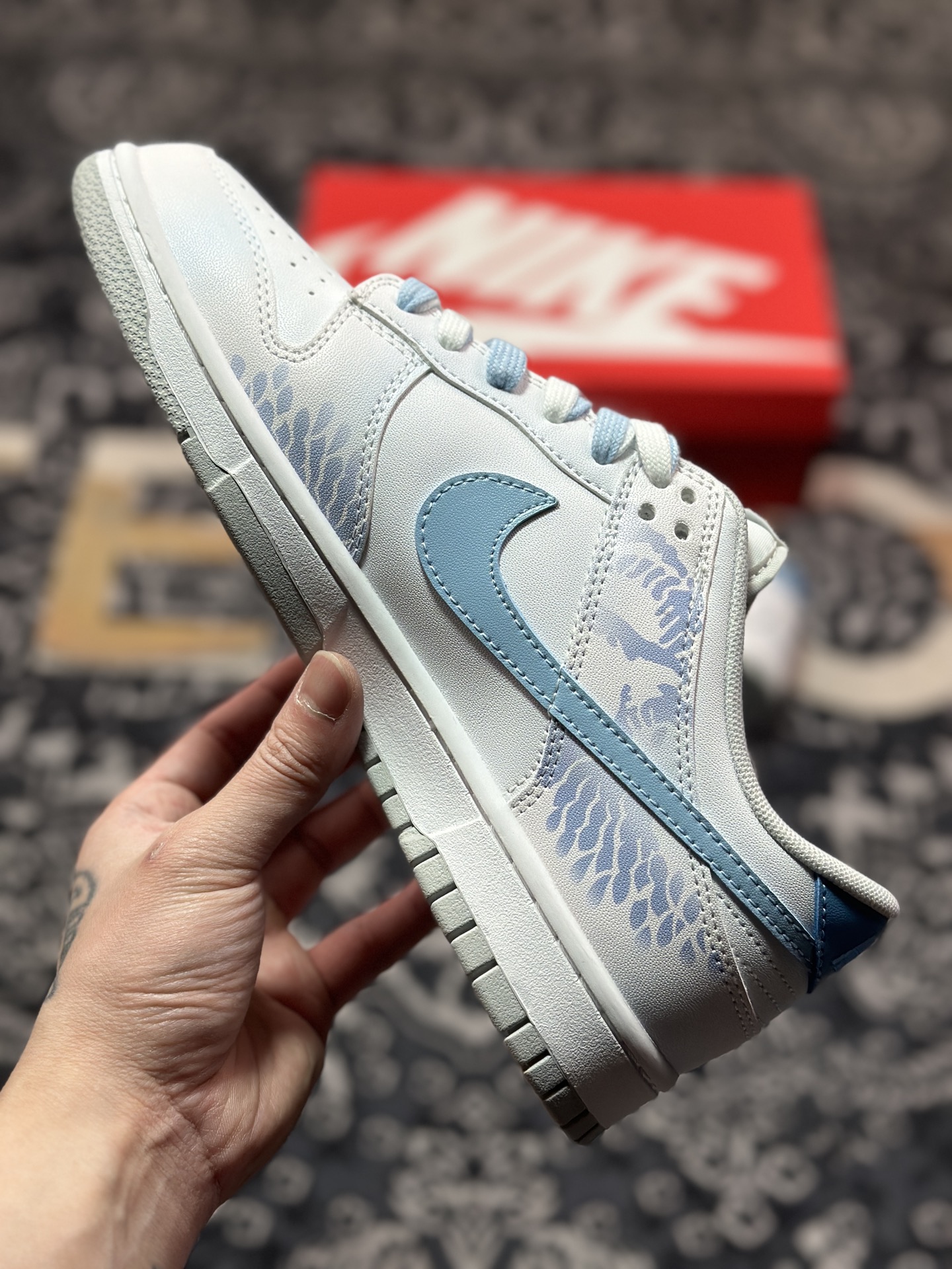 B2260  耐克Nike SB Dunk Low”Year of the Snake”扣篮系列低帮板鞋“白蓝灵蛇之珠年限定” DD1391-103