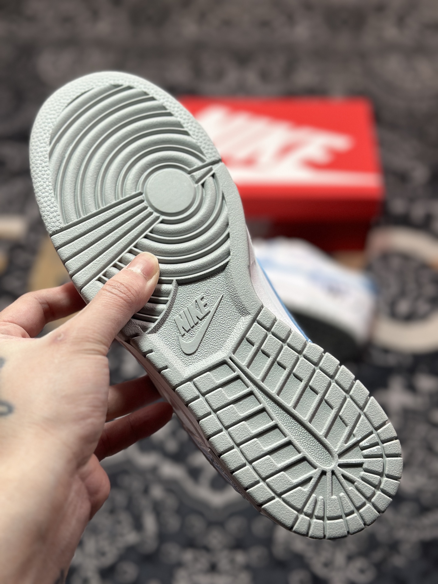 B2260  耐克Nike SB Dunk Low”Year of the Snake”扣篮系列低帮板鞋“白蓝灵蛇之珠年限定” DD1391-103