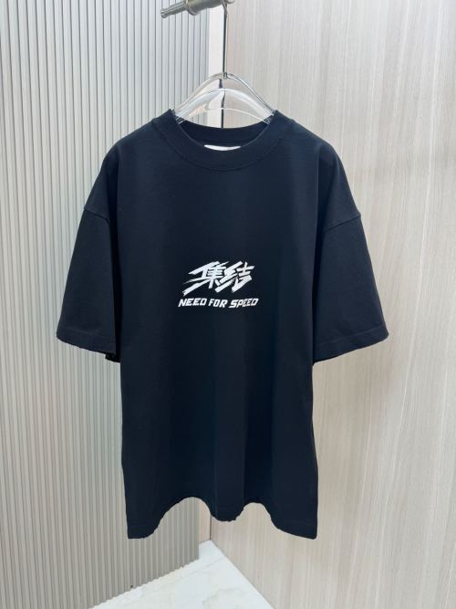 T-shirt Balenciaga x Need For Speed, Coupe Décontractée Mixte 1 T-shirt Balenciaga x Need For Speed, Coupe Décontractée Mixte