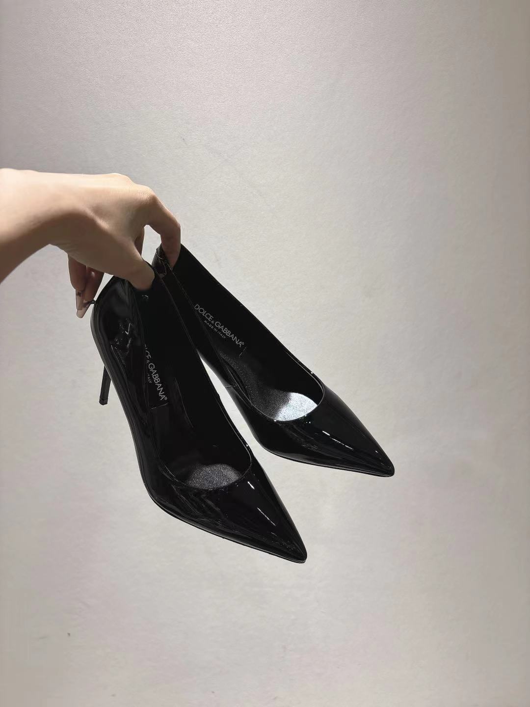 Prototype Oxen Paint Material for Sheep’s Shoes in Various Sizes and Dimensions