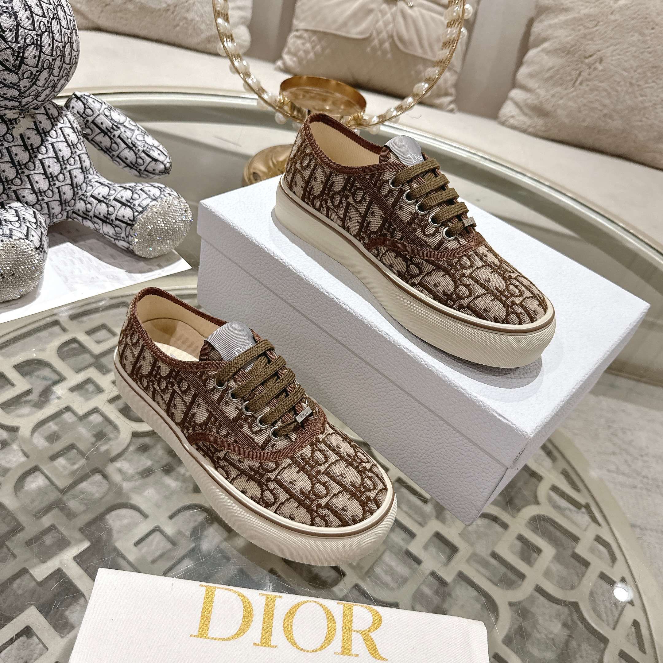 Женские кроссовки с принтом на платформе Dior