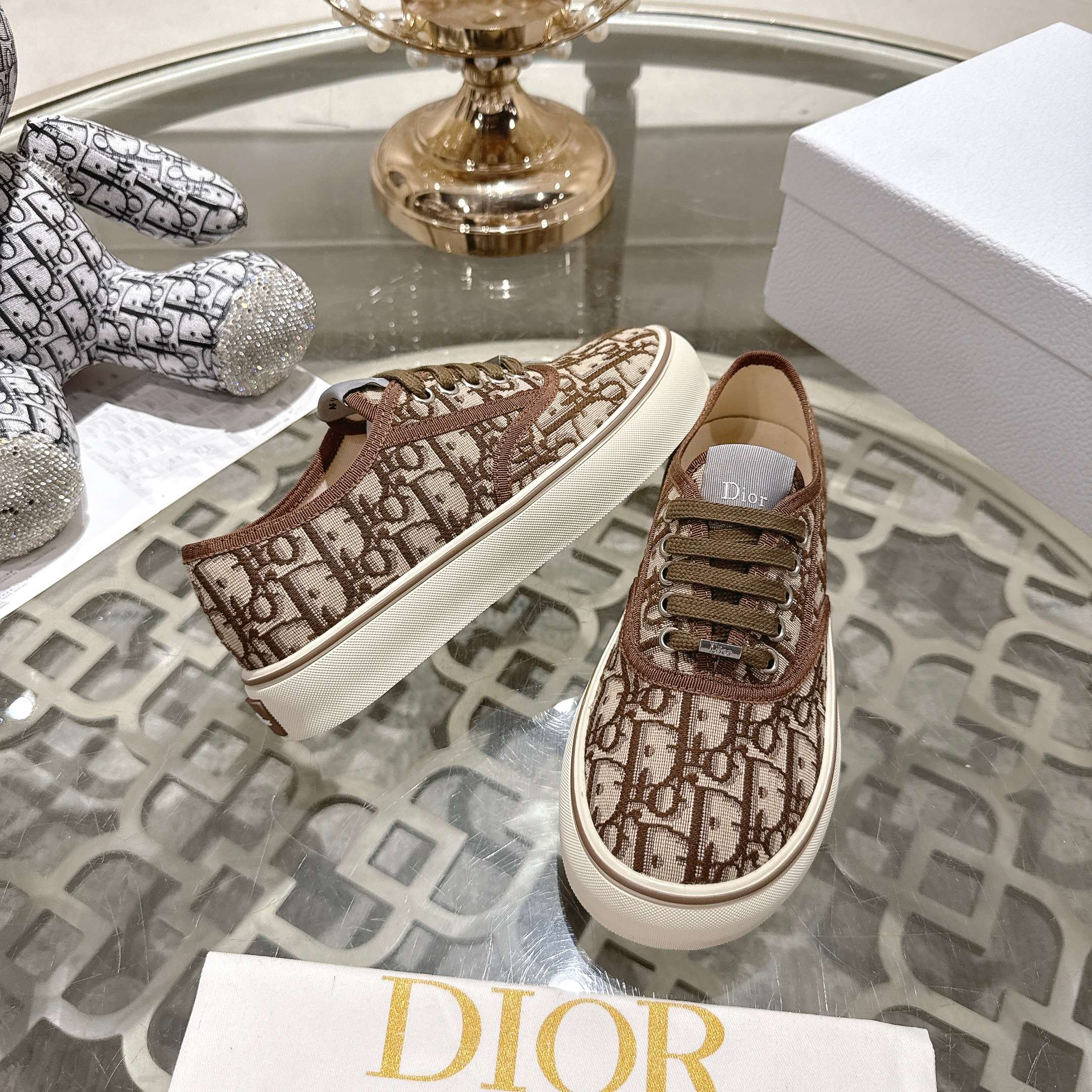 Женские кроссовки с принтом на платформе Dior